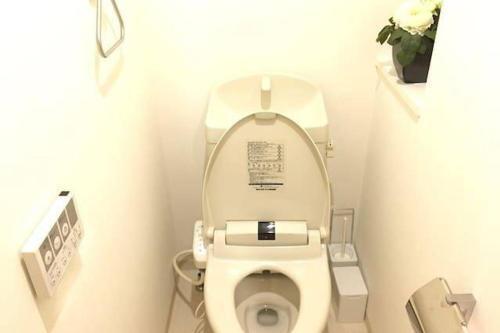 Nipponbashi Namba Comfy Apartment 703