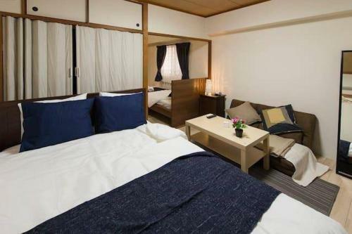 Apartment In Shimanouchi 601