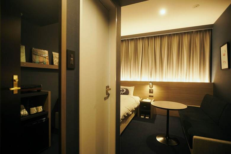 Hotel She Osaka