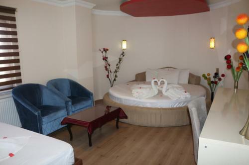 Mesnevi Hotel