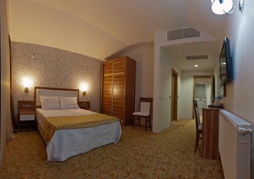 Adnan Bey Hotel
