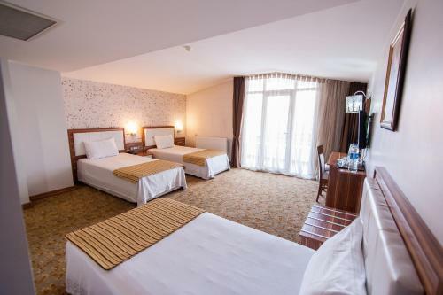 Adnan Bey Hotel
