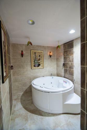 Adnan Bey Hotel