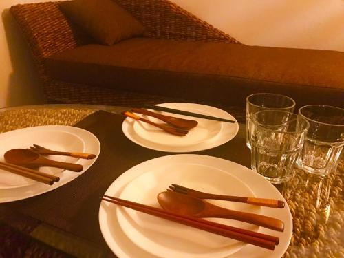 Local Hakozaki Apartment 21