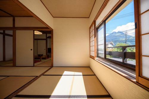 Yufuin Ryokan Okaeri