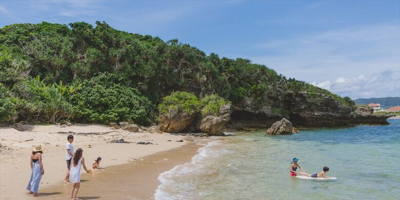 Hotel Hideout Okinawa Uruma