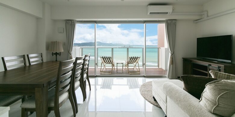 Hotel Hideout Okinawa Uruma