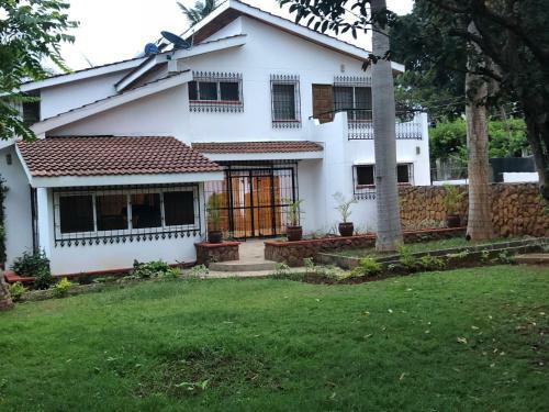 Apartamento Darrel House
