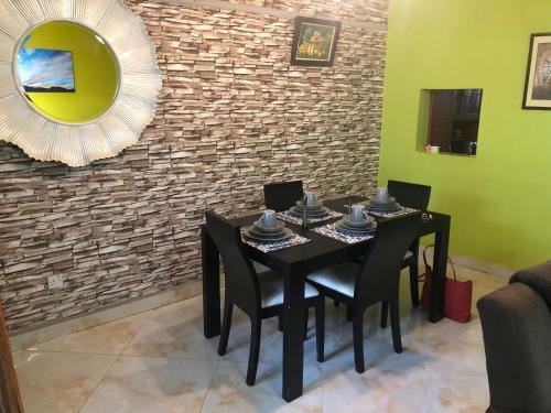 Apartamento Darrel House