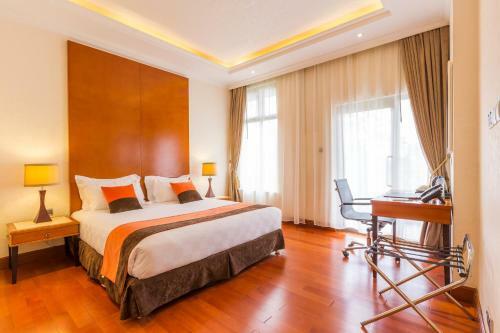 Alba Hotel Meru