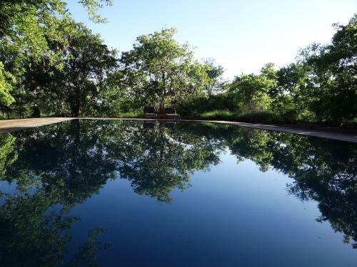 Ikweta Safari Camp