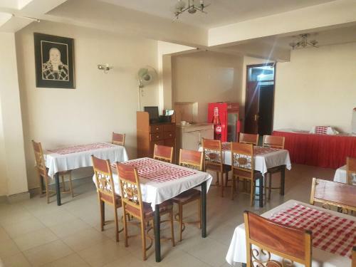 Whirlspring Hotel
