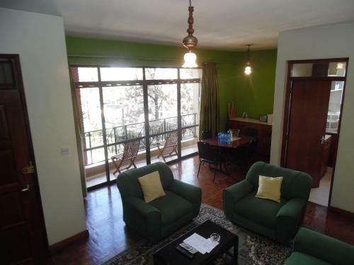 Court Apartments Samra