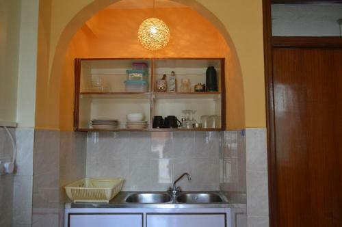 Court Apartments Samra