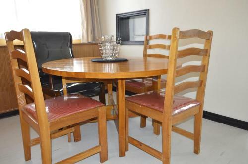 Court Apartments Samra