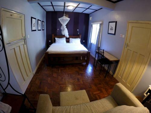Hotel Amani Gardens Inn