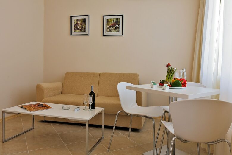 Emberli Aparthotel