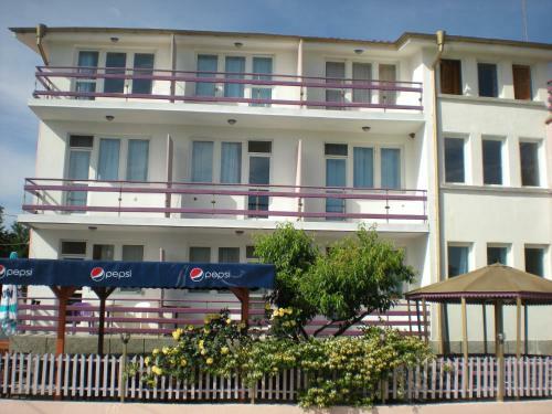 Hotel Strajica