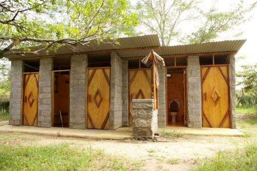 Aruba Mara Camp & Safaris