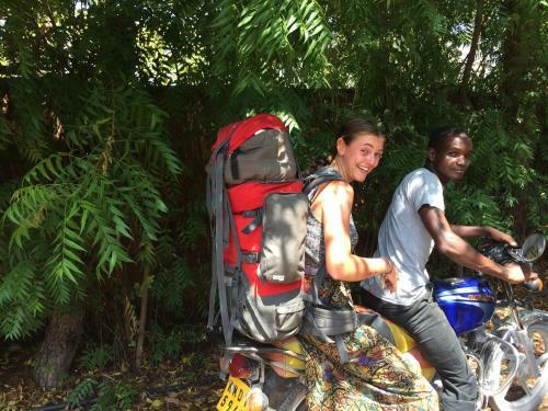 Hotel On-the-beach Backpackers