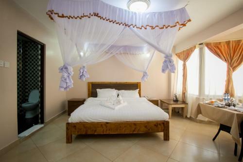 Paleo Hotel And Spa