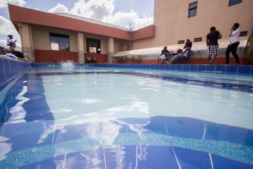 Paleo Hotel And Spa