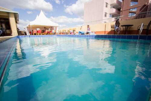Paleo Hotel And Spa