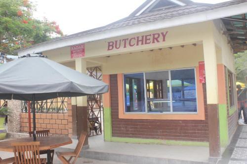 Hotel Manyatta Resort & Apartments