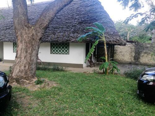 Cooke Villa