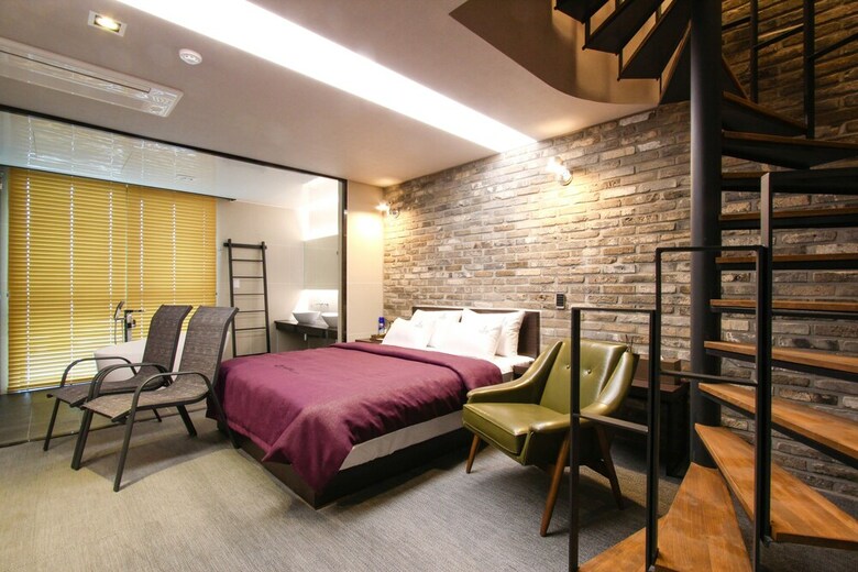 Louis Boutique Hotel