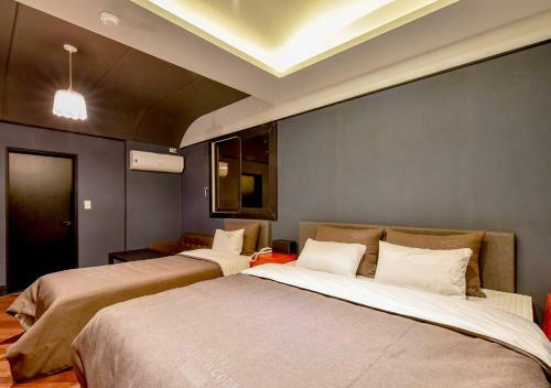 French Code Hotel