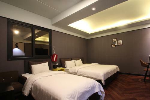 French Code Hotel