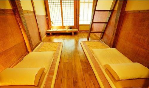 Hostal Hanok Story Guesthouse
