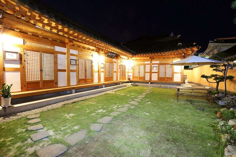 Hostal Hanok Hyeyum