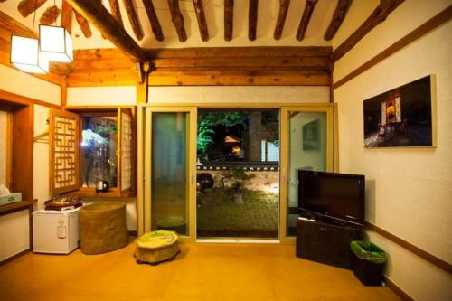 Hostal Omokhun