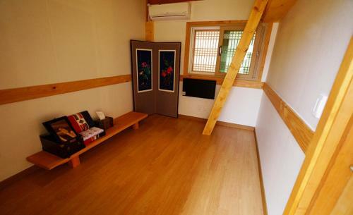 Hostal The Mumum Guesthouse