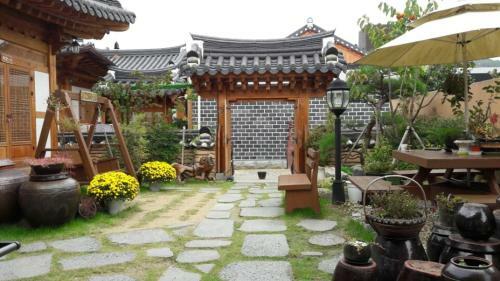 Hostal The Mumum Guesthouse