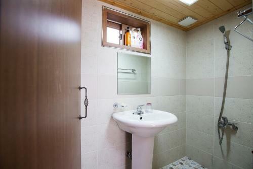 Hostal Dadeul Guesthouse