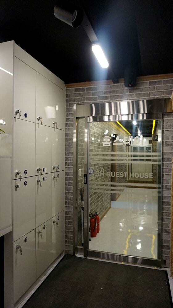 Hostal SH Guesthouse
