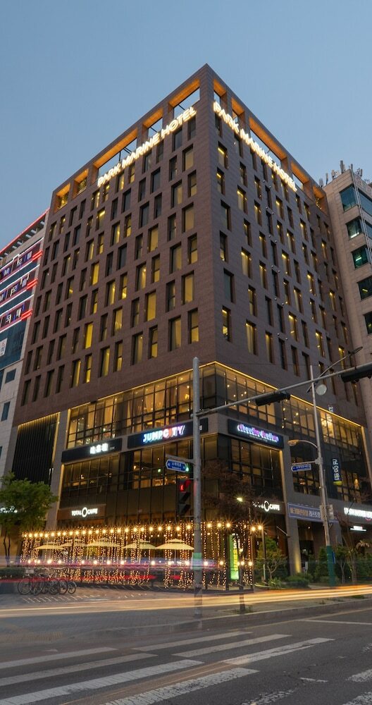 Park Marine Hotel