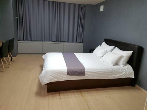 Hostal Sky Guestel