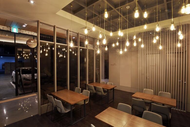 Hotel East9