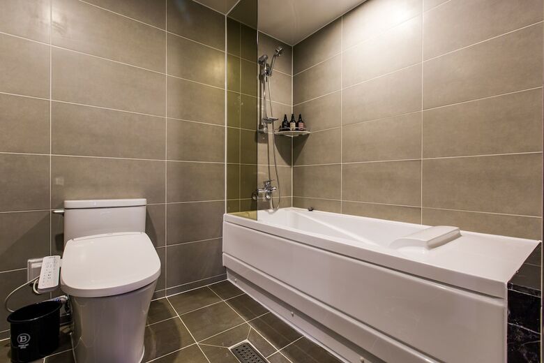 Brown-dot Hotel Songdo