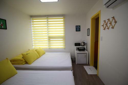Hostal 24 Guesthouse Nampo Station