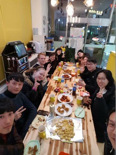 Hostal 24 Guesthouse Nampo Station