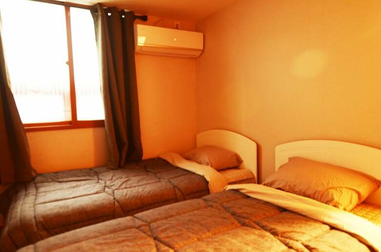 Hostal Kimchee Busan Station Guesthouse