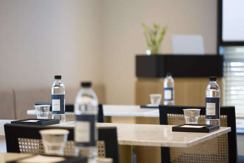 Nampo Hound Hotel Premier