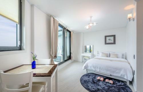 On The Sea Pension