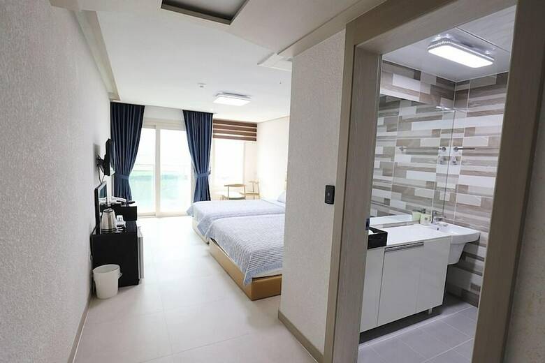 Jeju J Bada Hotel