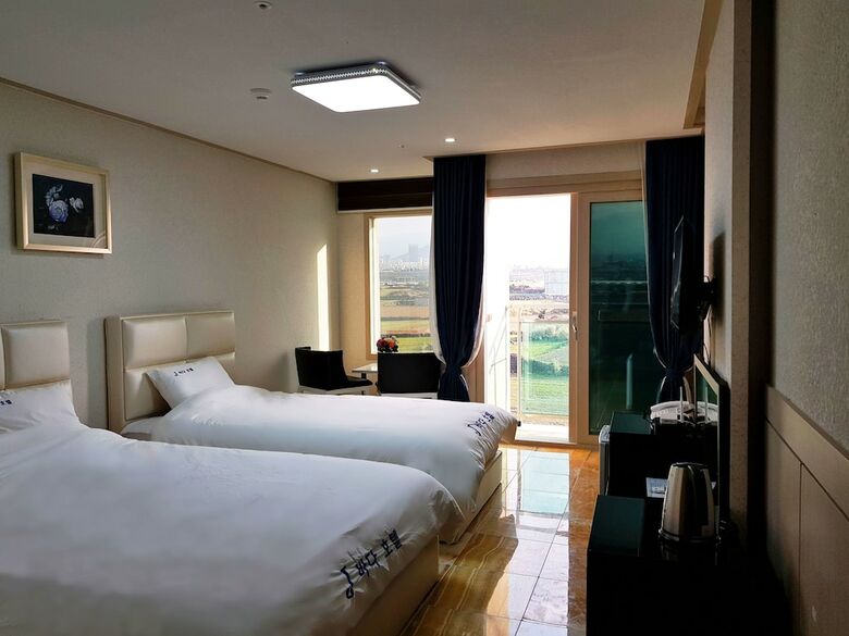 Jeju J Bada Hotel